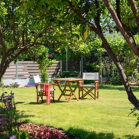 Blue Coast Garden Apartment Hersonissos (Crete)